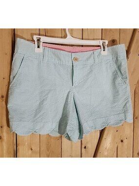 Lilly Pulitzer s 10 shorts blue white striped scalloped hem cotton Seersucker